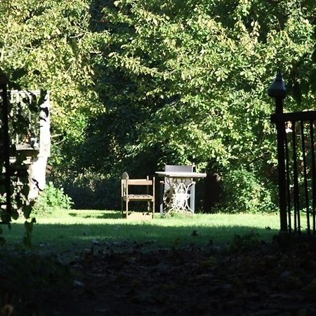 Hotel Zirkuswagen - Roulotte Kirch Mulsow Exterior foto